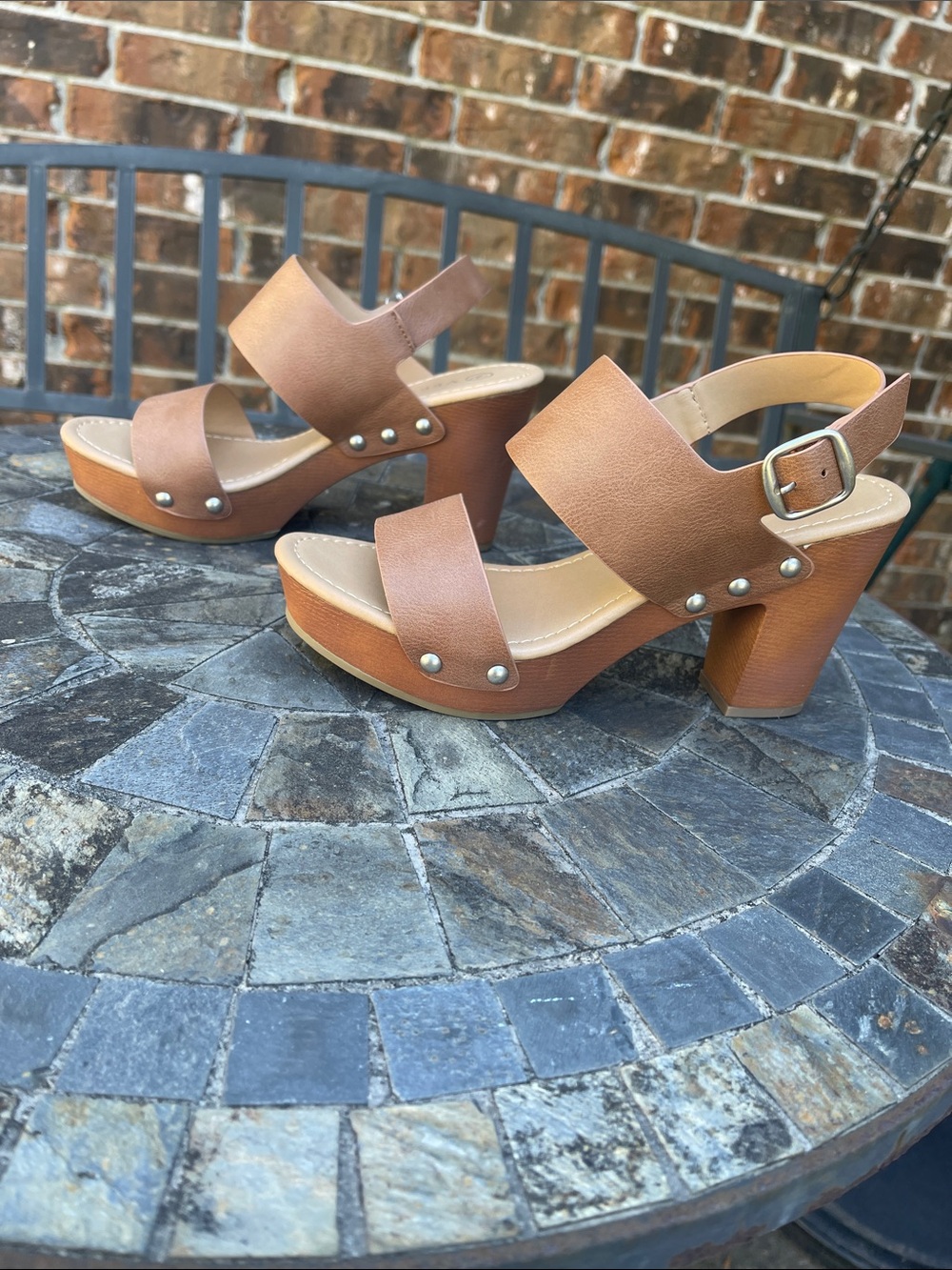 Versona Tan Brown Platform Studded Strap Sandals